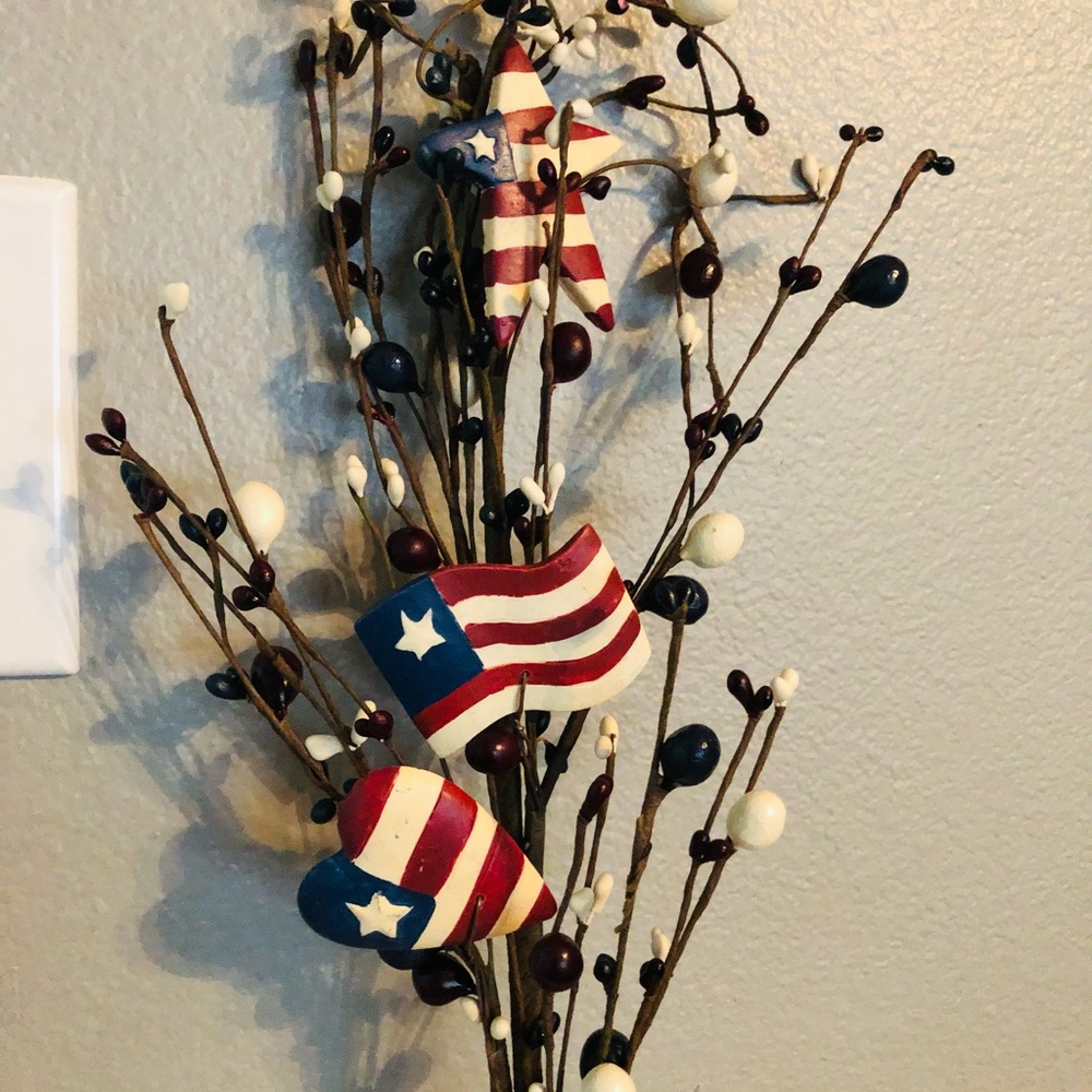 Patriotic plant pick